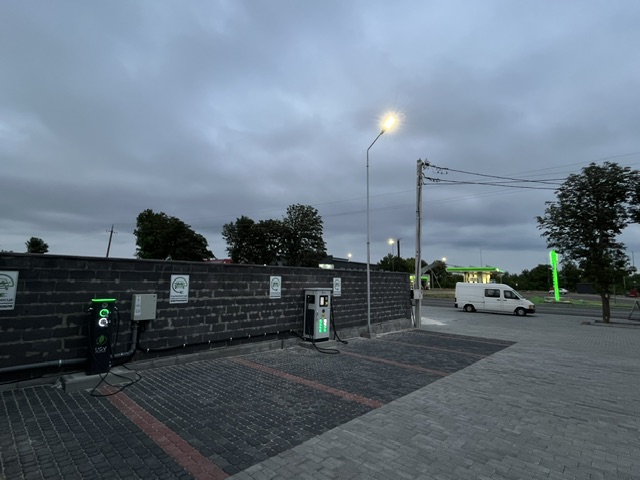 Station photo 3